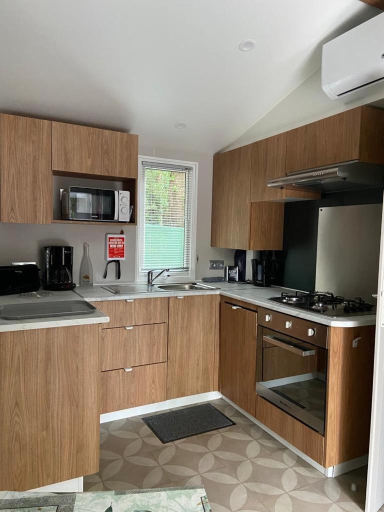 Mobil Home Aventura 6-8 Personnes Tout Confort Saint-Brevin-les-Pins 외부 사진